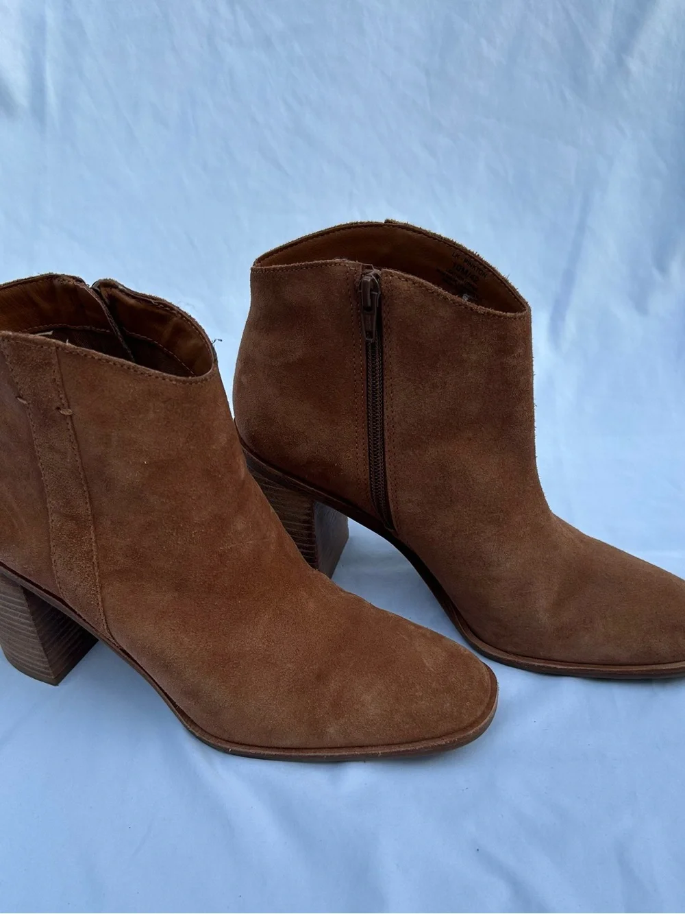 Lucky Brand Tan Suede Ankle Booties with Stacked Heel